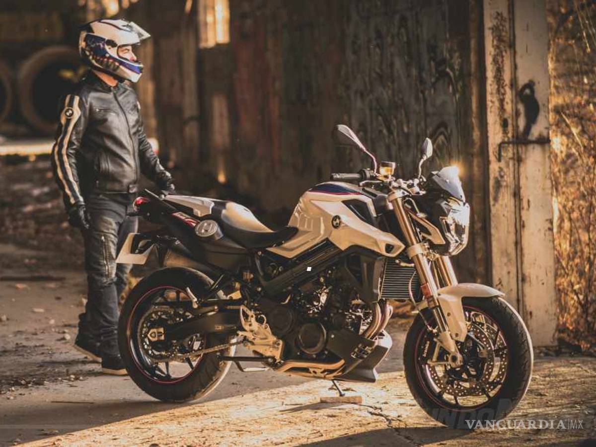 $!Checa la nueva moto de BMW, la F800R Akrapovic 2018