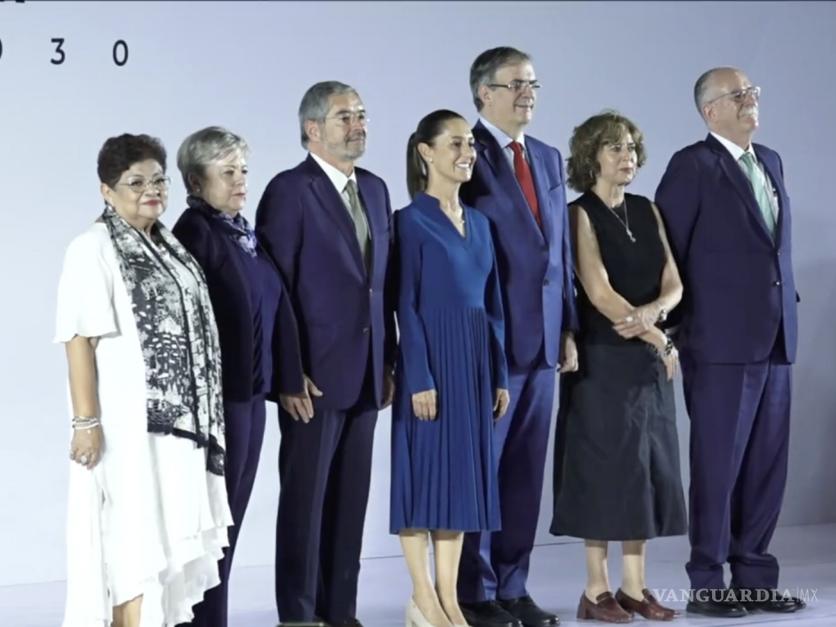 $!Claudia Sheinbaum presentó a tres mujeres y tres hombres que serán parte de su gabinete presidencial, entre los que destacan Ernestina Godoy y marcelo Ebrard