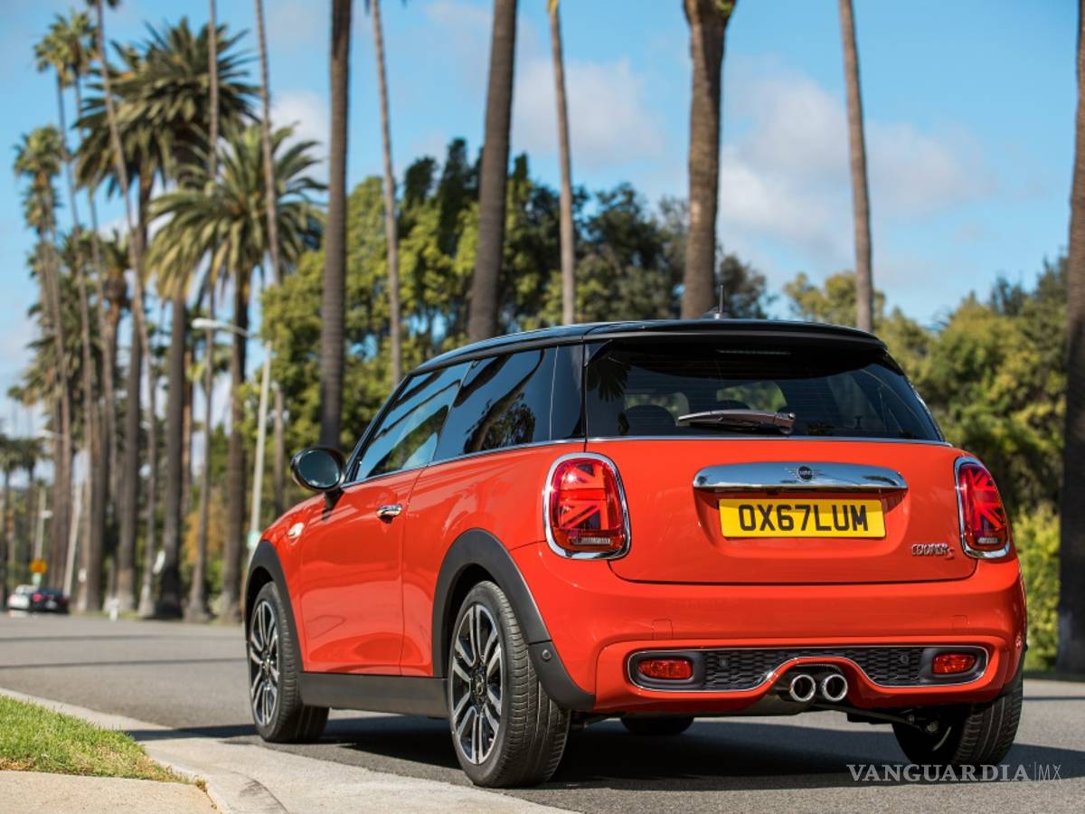 $!MINI Cooper S 3p AT, más equipado, mejoras estéticas y conectividad