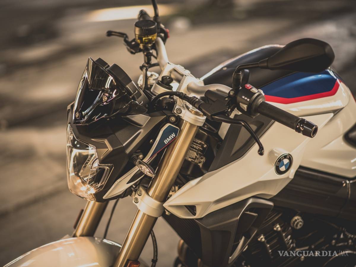 $!Checa la nueva moto de BMW, la F800R Akrapovic 2018