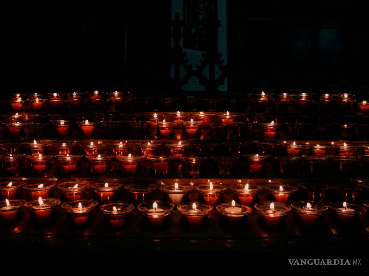 $!De izquierda a derecha, James Caan como Sonny Corleone, Marlon Brando como Don Vito Corleone, Al Pacino como Michael Corleone y John Cazale como Fredo Corleone .