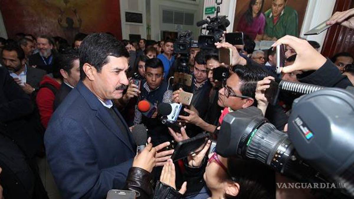 No negociaremos lo que por ley le corresponde al estado: Javier Corral