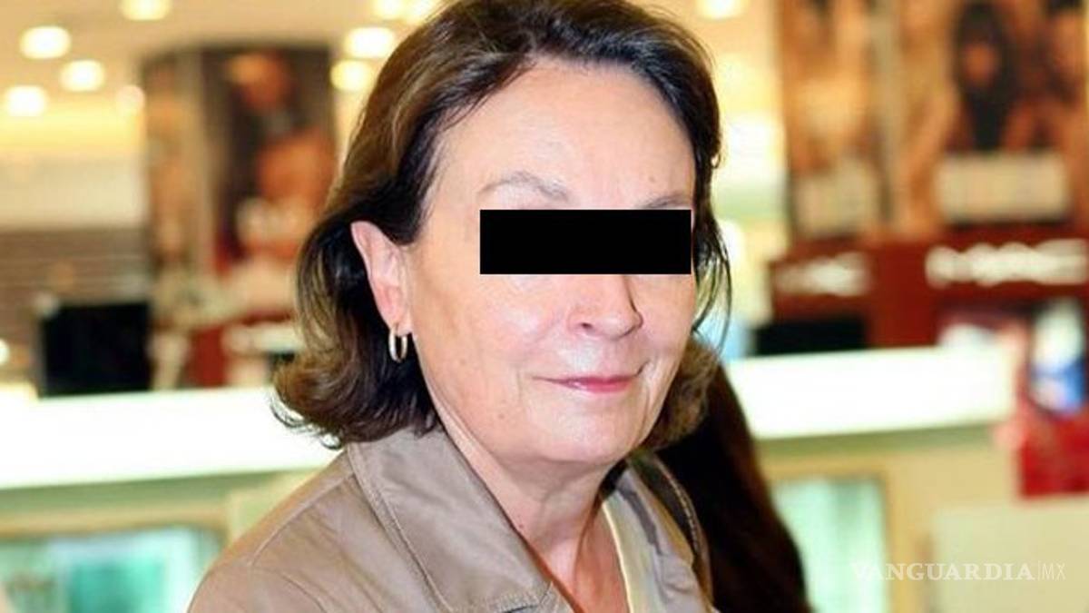 Gilda Austin, madre de Emilio Lozoya llega a México para audiencia