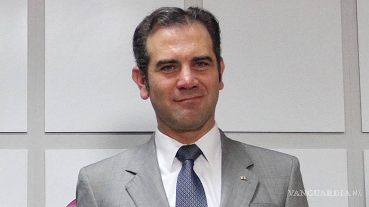 Datos de ciudadanos no pertenecen al INE, afirma Córdova