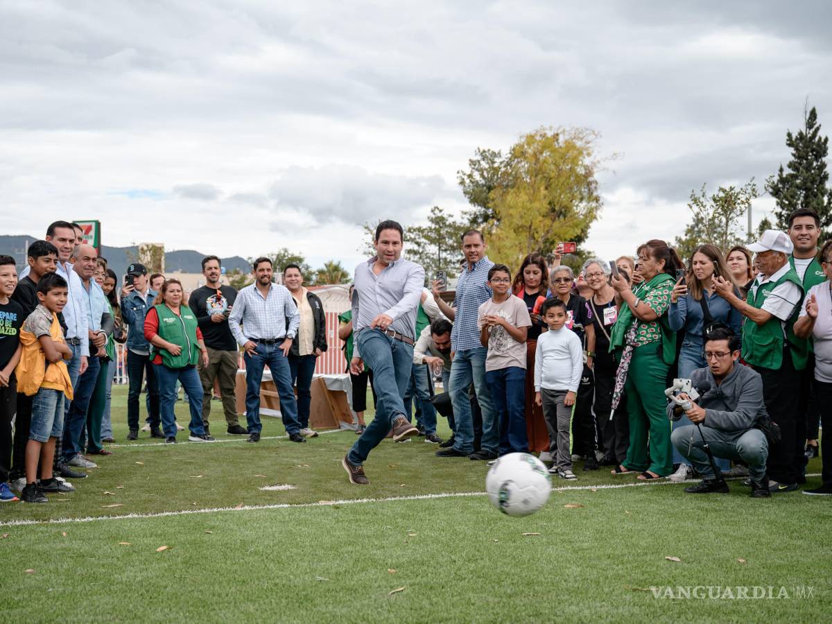 $!Javier Díaz González promueve la práctica deportiva en distintos puntos de la ciudad