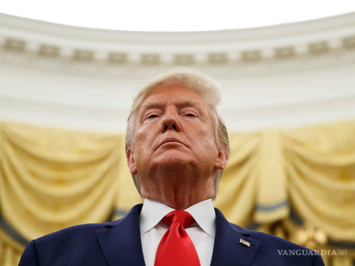 $!Trump insiste en que el informante del caso de Ucrania dé la cara