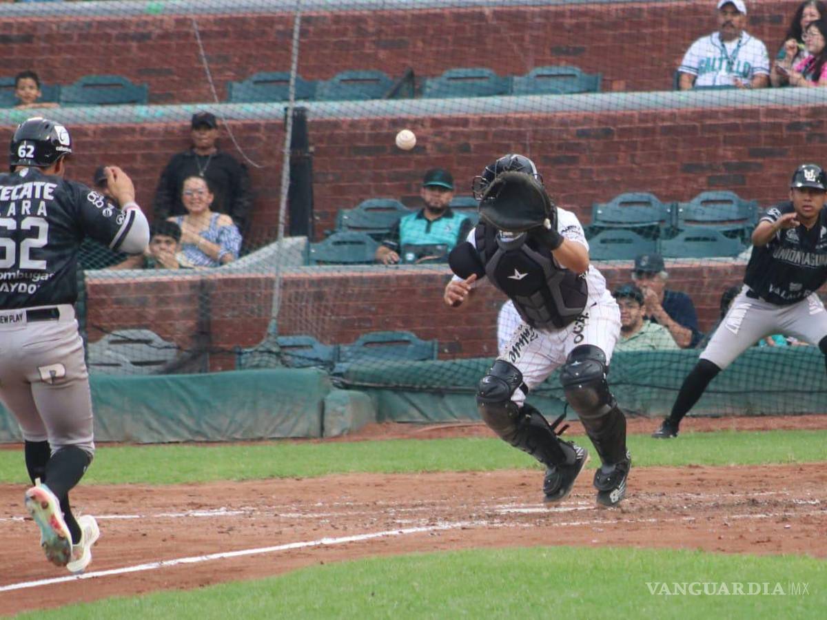 $!Los Saraperos de Saltillo no pudieron regresar nunca en el primer partido de la doble cartelera de este sábado en el Madero ante los Algodoneros de Unión Laguna.