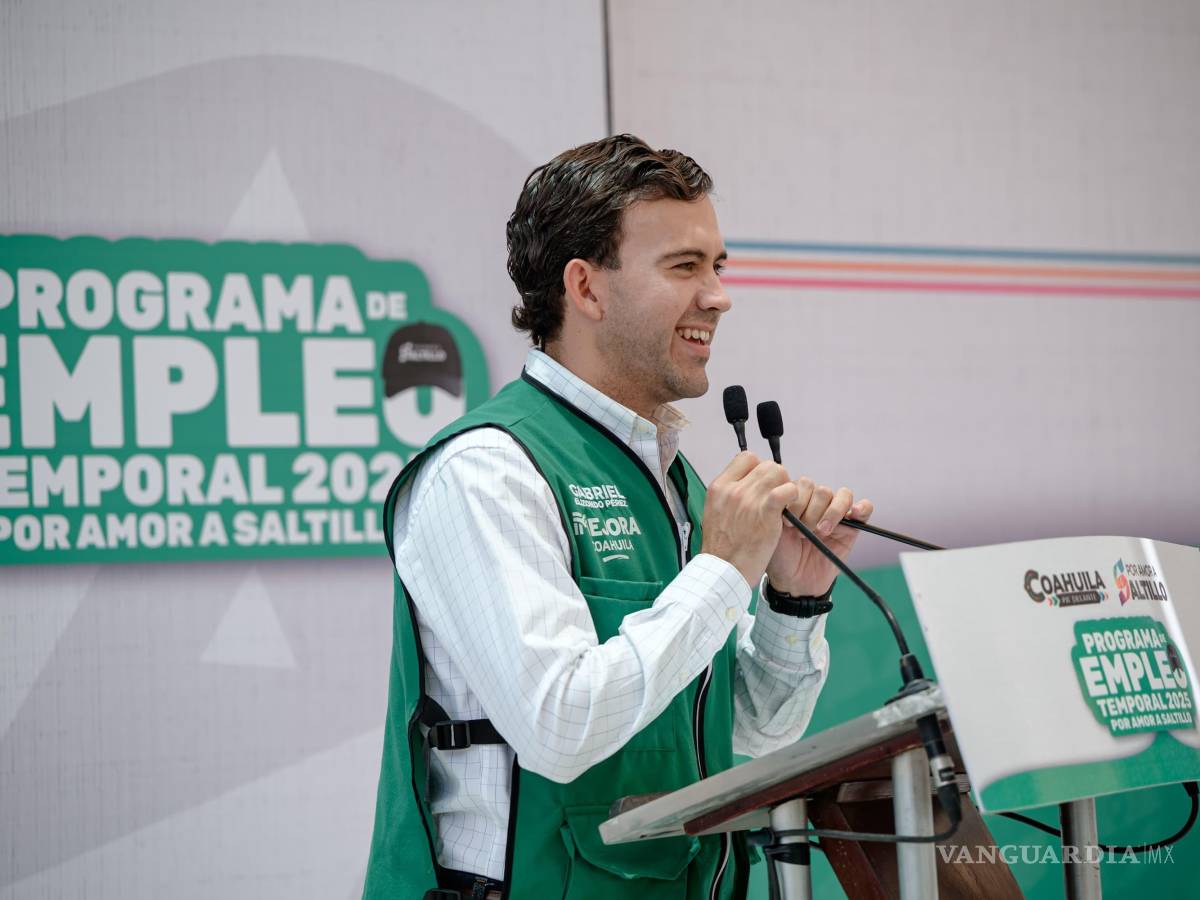 $!Gabriel Elizondo supervisó el arranque de actividades en el Biblioparque Sur, donde reconoció el compromiso de los ciudadanos que se suman a mejorar su entorno.