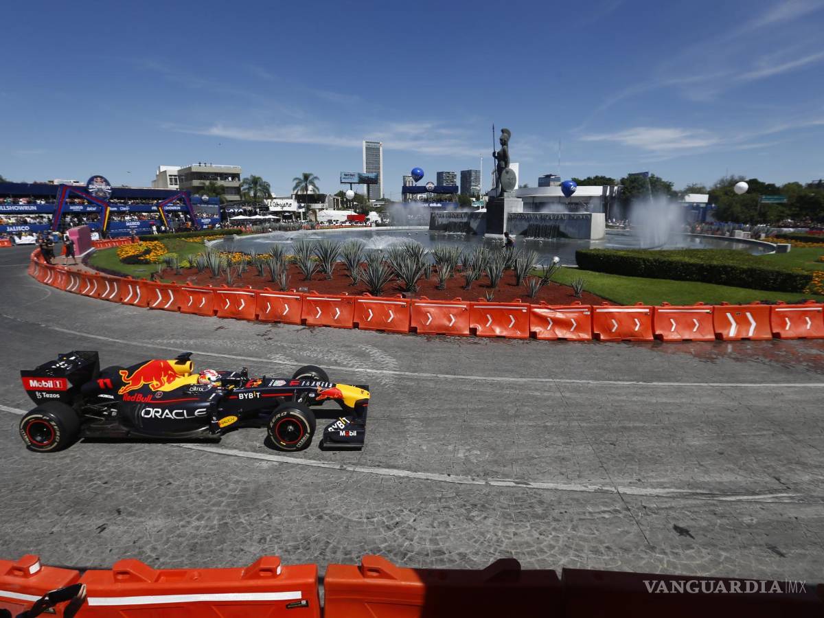 $!Pérez aceptó este martes que su equipo deberá hacer una carrera perfecta para subirse el próximo domingo al podio del Gran Premio de México de Fórmula 1.