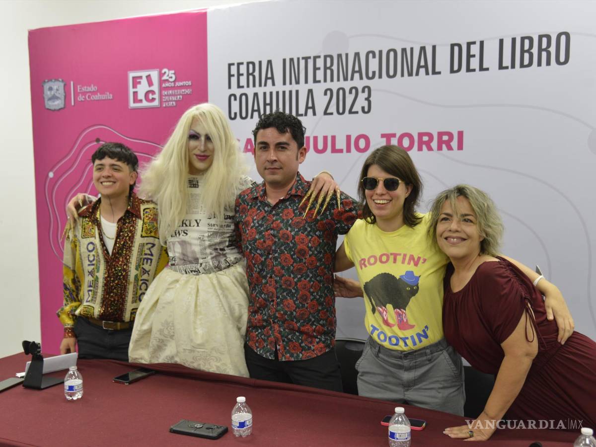 $!La mesa de diálogo tuvo por nombre “Literatura queer y otras formas de escribir historias”.