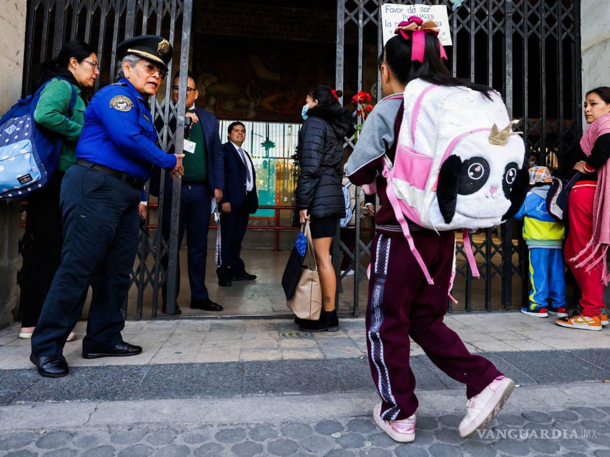 $!Las colegiaturas desde preescolar hasta bachillerato, así como el transporte escolar, son deducibles con ciertos límites establecidos por el SAT.