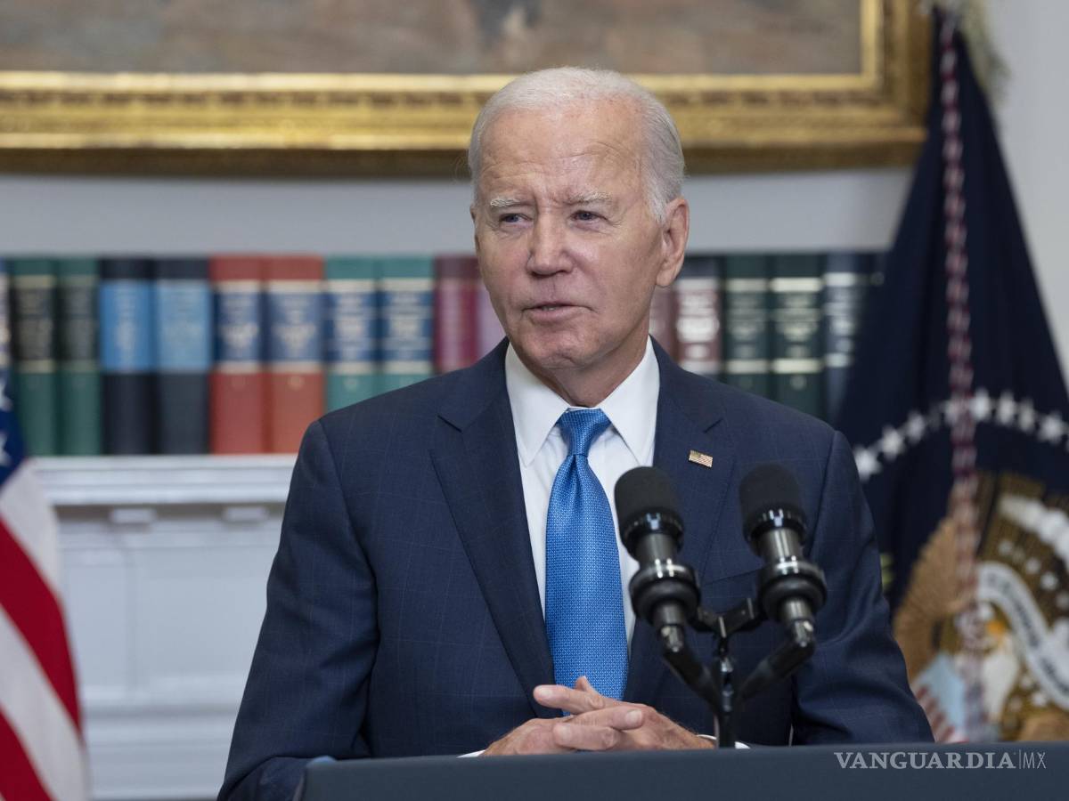 $!Joe Biden, pronuncia un discurso sobre las negociaciones contractuales entre el United Auto Workers y las tres grandes empresas automotrices en Washington.