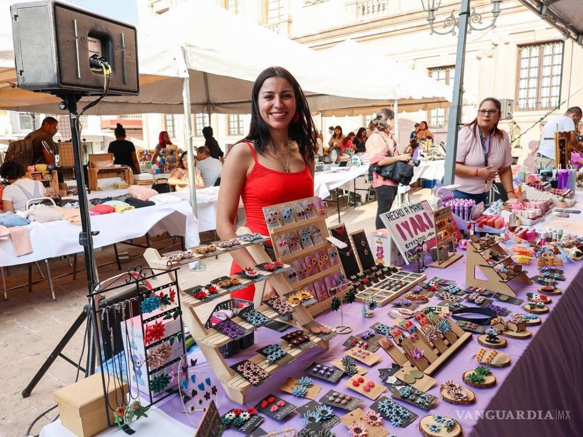 $!Los jóvenes emprendedores tuvieron la oportunidad de exhibir sus productos, algunos elaborados por ellos mismos.