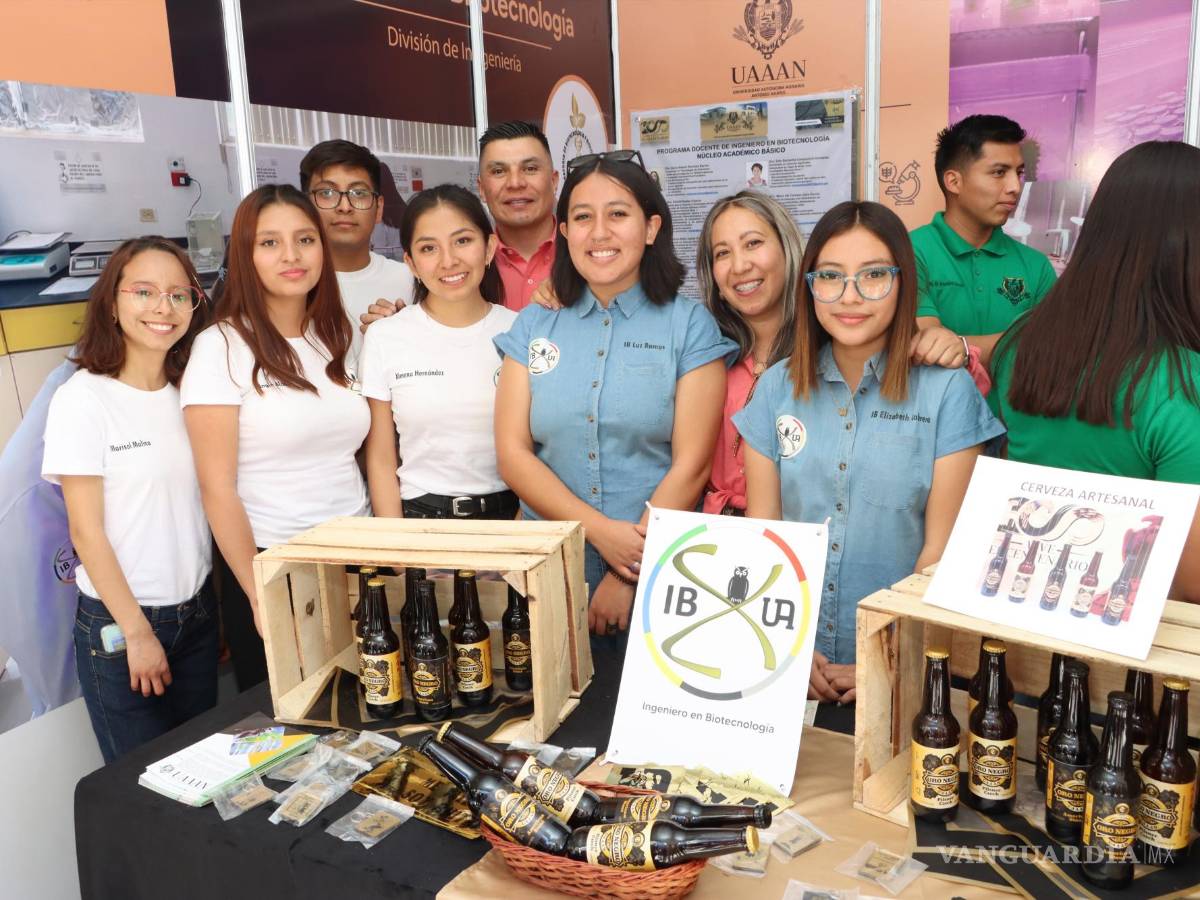 $!También se montó una exposición de productos que se elaboran en la Universidad.
