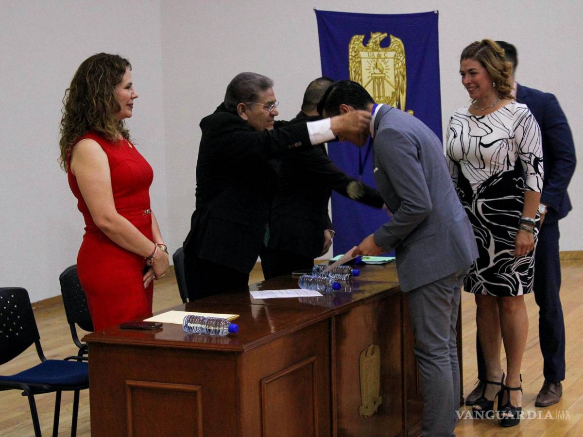 $!34 estudiantes fueron galardonados con la Medalla a la Excelencia.