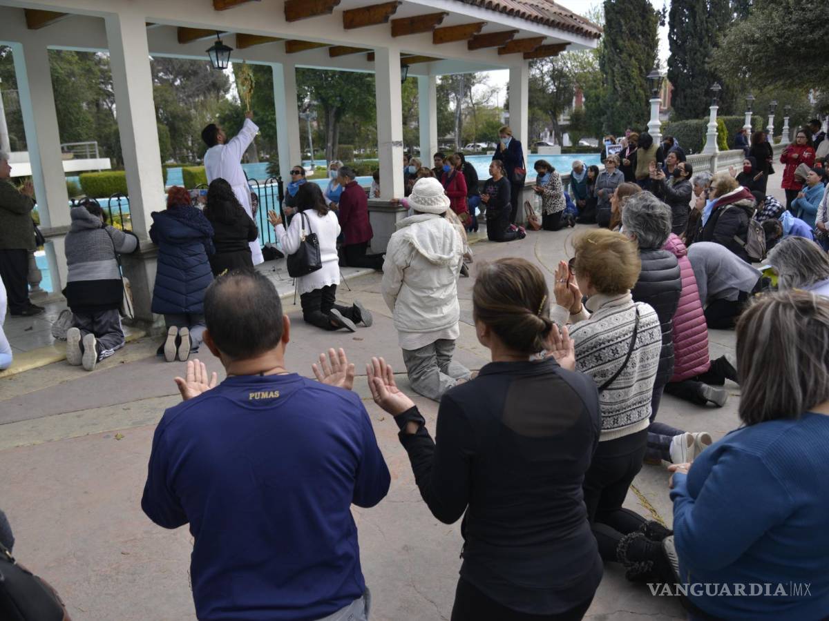$!El próximo 22 de febrero se iniciará con una serie de rosarios y oraciones afuera de las clínicas donde realizan abortos.