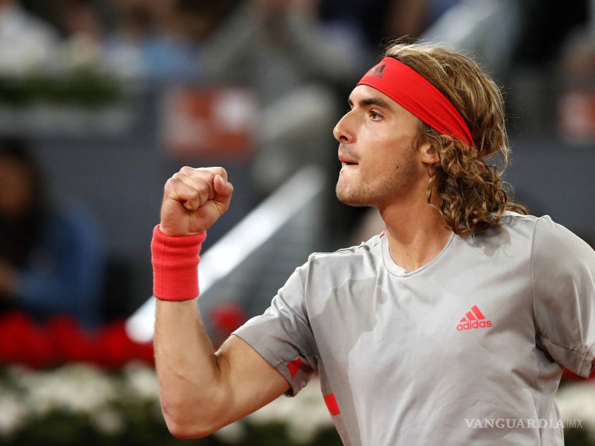 $!Stefanos Tsitsipas le dice adiós a Rafael Nadal del Mutua Madrid Open