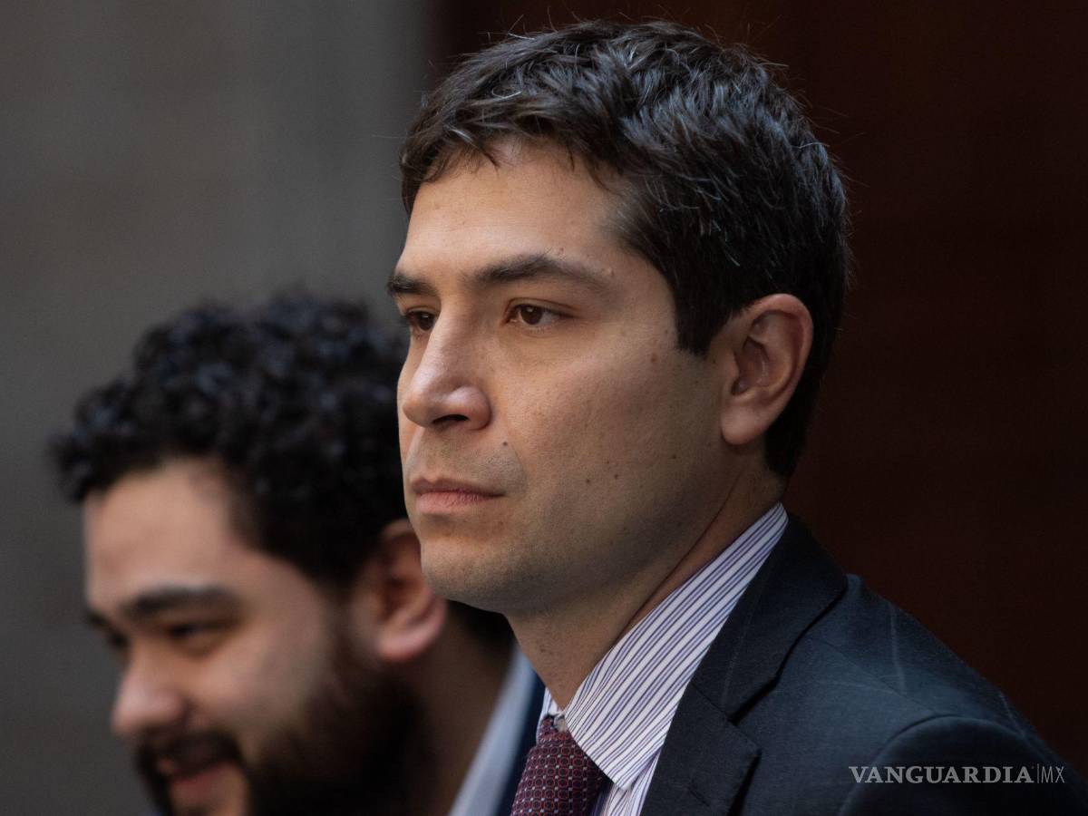 $!Antonio Martínez Dagnino (d), titular del Servicio de Administración Tributaria (SAT),