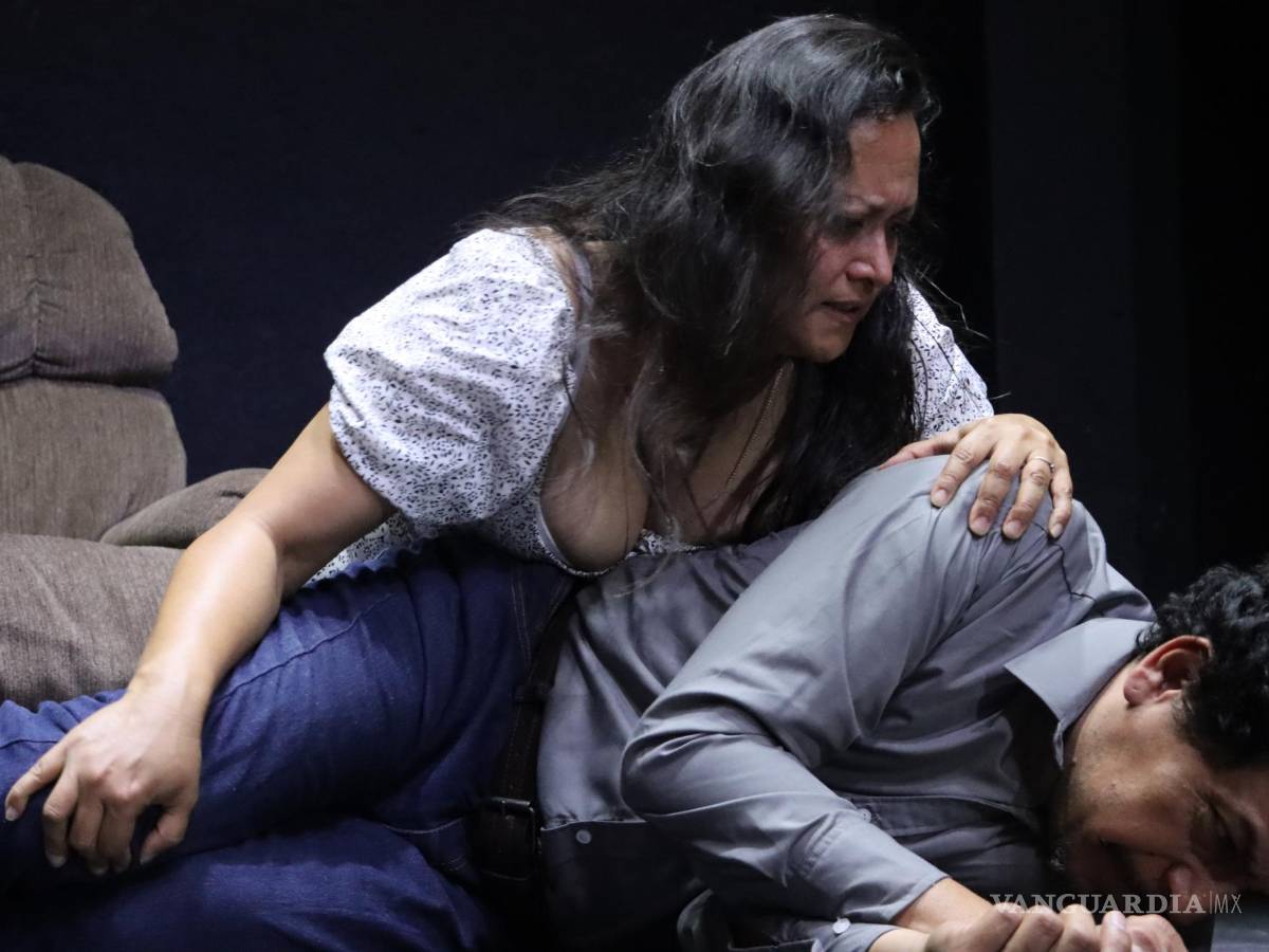$!Obra de teatro ‘Ruegos entre castillos’: Una pareja ante un mundo cambiante
