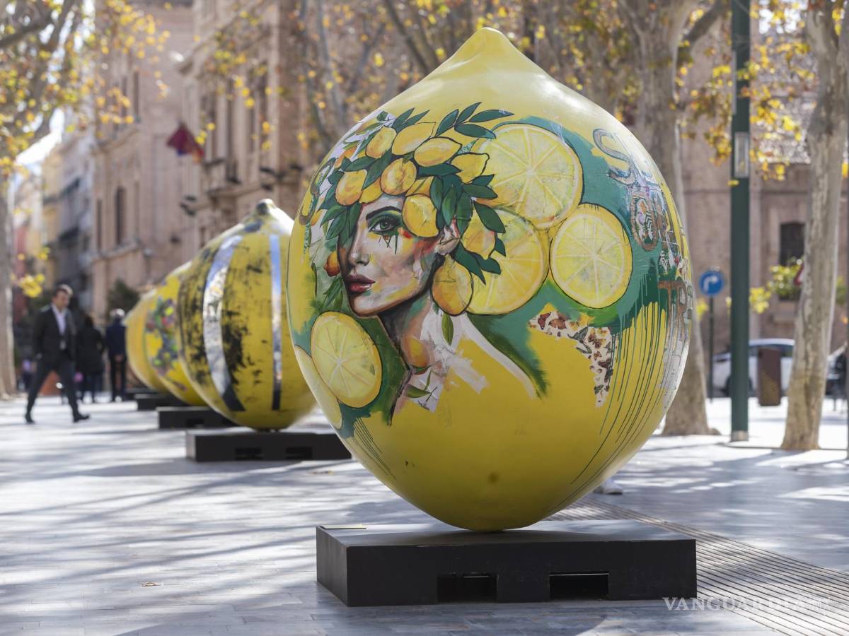 $!Limones decorados por ocho artistas nacionales e internacionales, conformaron la exposición Lemon Art Exhibition Touren Santo Domingo de Murcia.