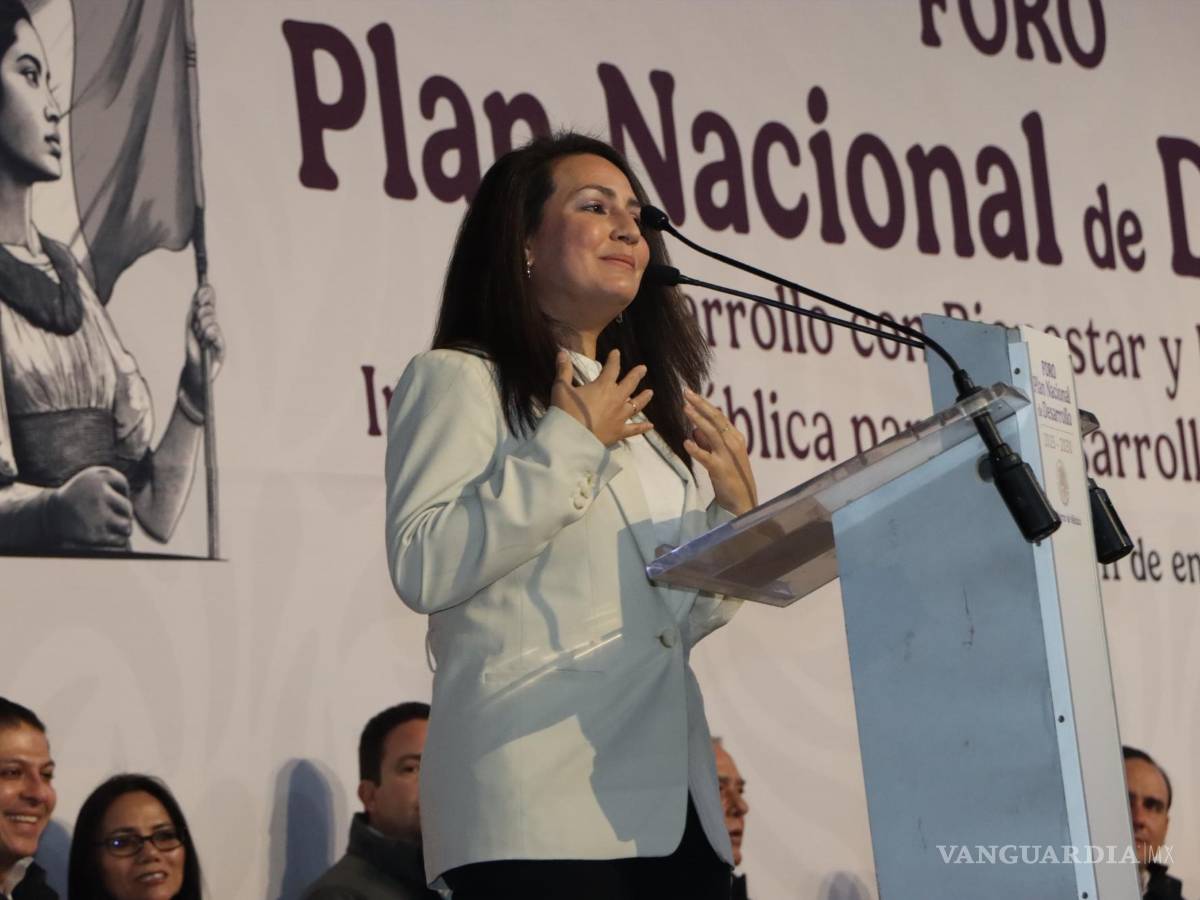 $!Durante la clausura, se resaltó la implementación de proyectos de salud popular en Coahuila.