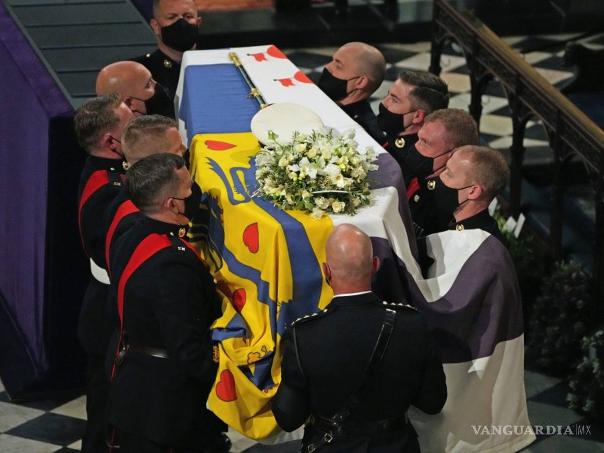 $!Así se despide la familia real británica del príncipe Felipe, esposo de la reina Isabel II