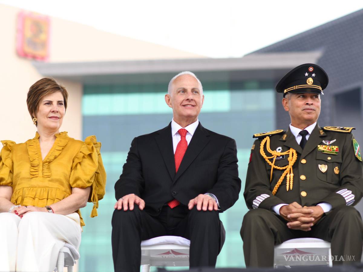 $!El evento contó con la participación de Ejército, Guardia Nacional, corporaciones locales y planteles educativos.