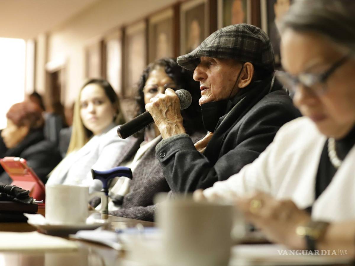 $!Raúl Yeverino García, regidor morenista, criticó la extensión y señaló que en las próximas elecciones para renovar la alcaldía “deberán trabajar para ganar la elección para establecer un gobierno del pueblo y para el pueblo”.