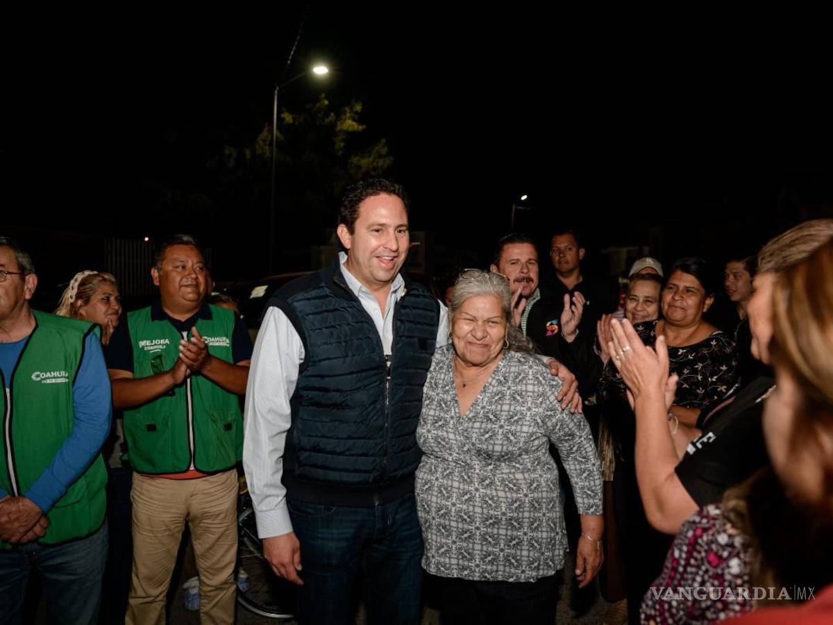 $!Vecinos agradecieron las mejoras que llevó el alcalde Javier Díaz a la colonia Universidad Pueblo.