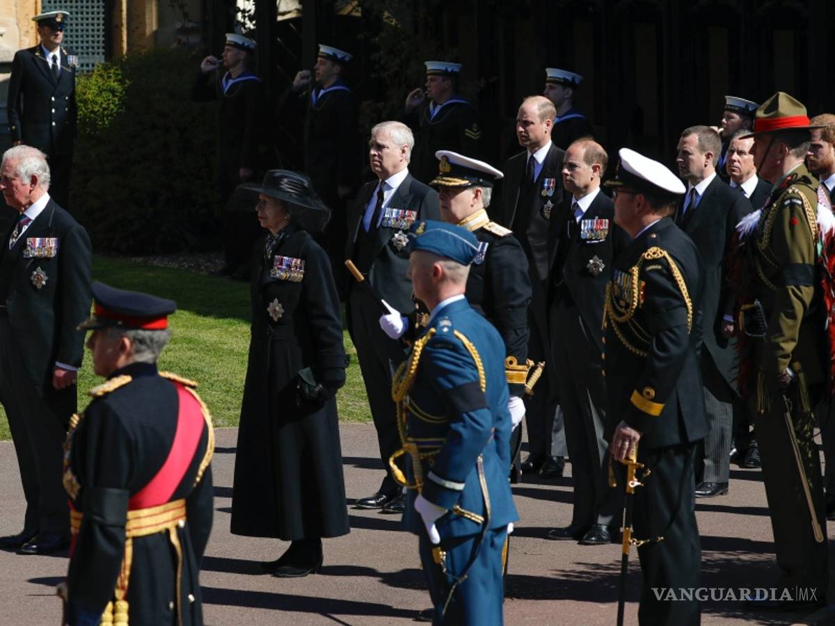 $!Así se despide la familia real británica del príncipe Felipe, esposo de la reina Isabel II