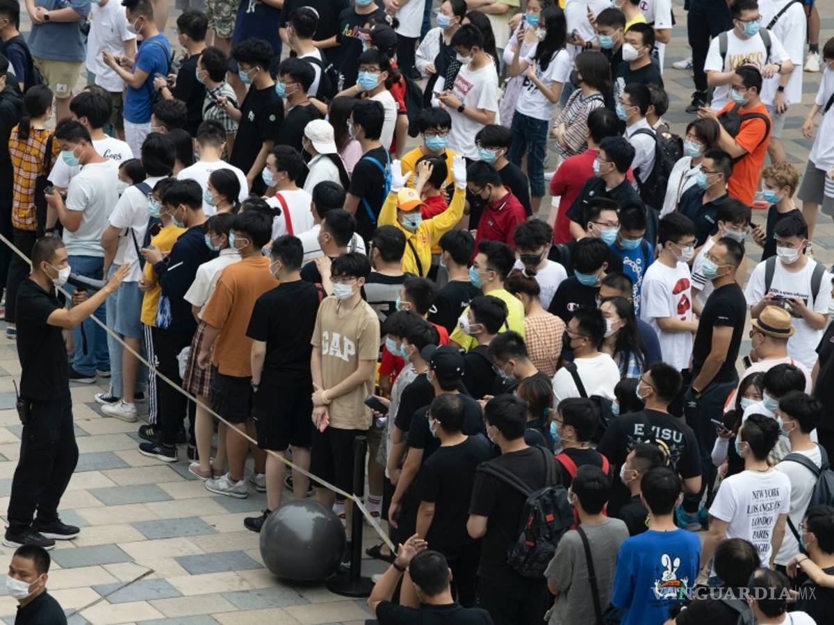 $!Apple ignora la guerra comercial entre Trump y China, abre en Pekín su tienda más grande de Asia