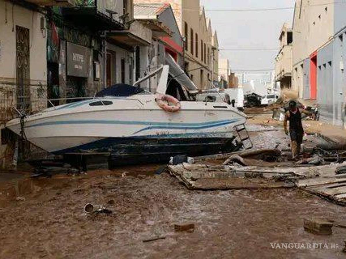 $!Siguen contando cuerpos en Valencia, España; ya son más de 200 fallecidos por inundaciones