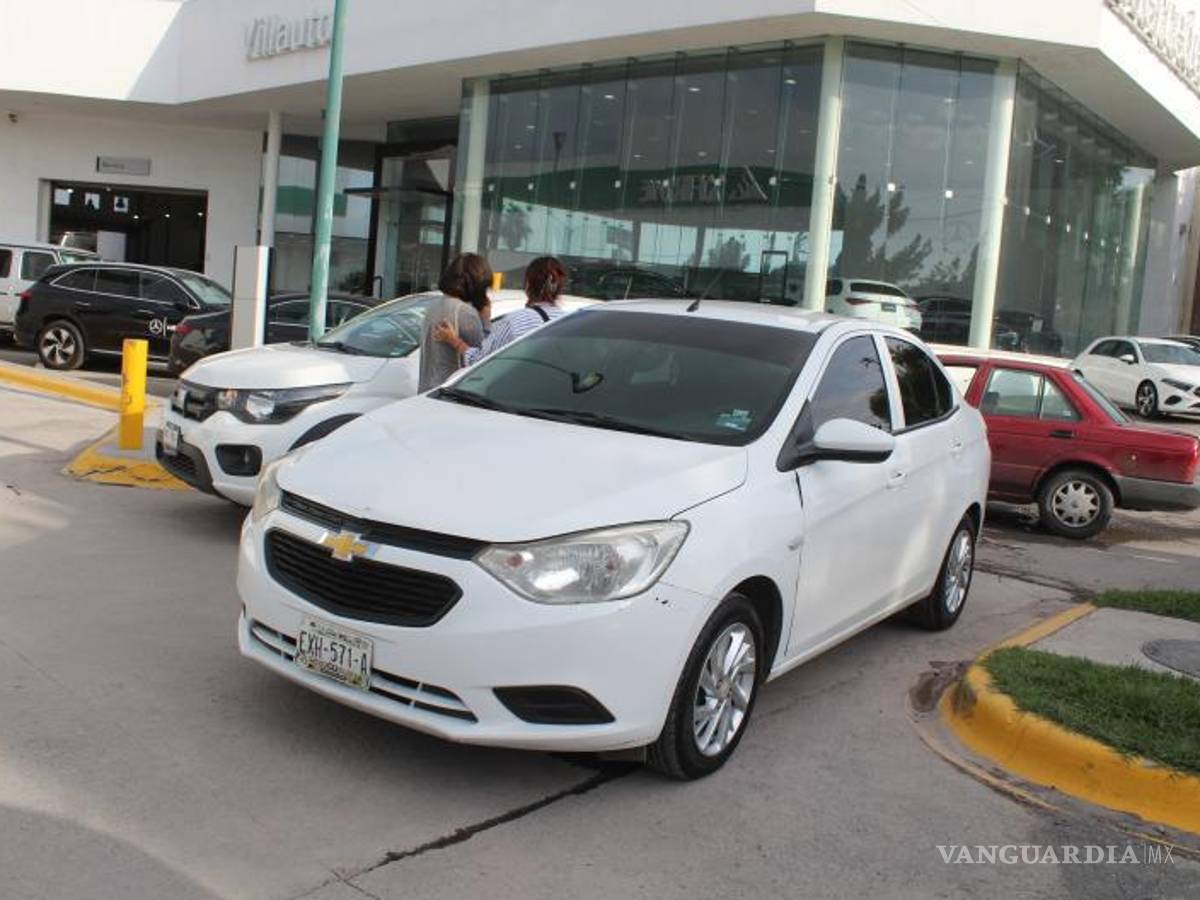 $!Karla esperó por el pase médico para descartar lesiones internas.