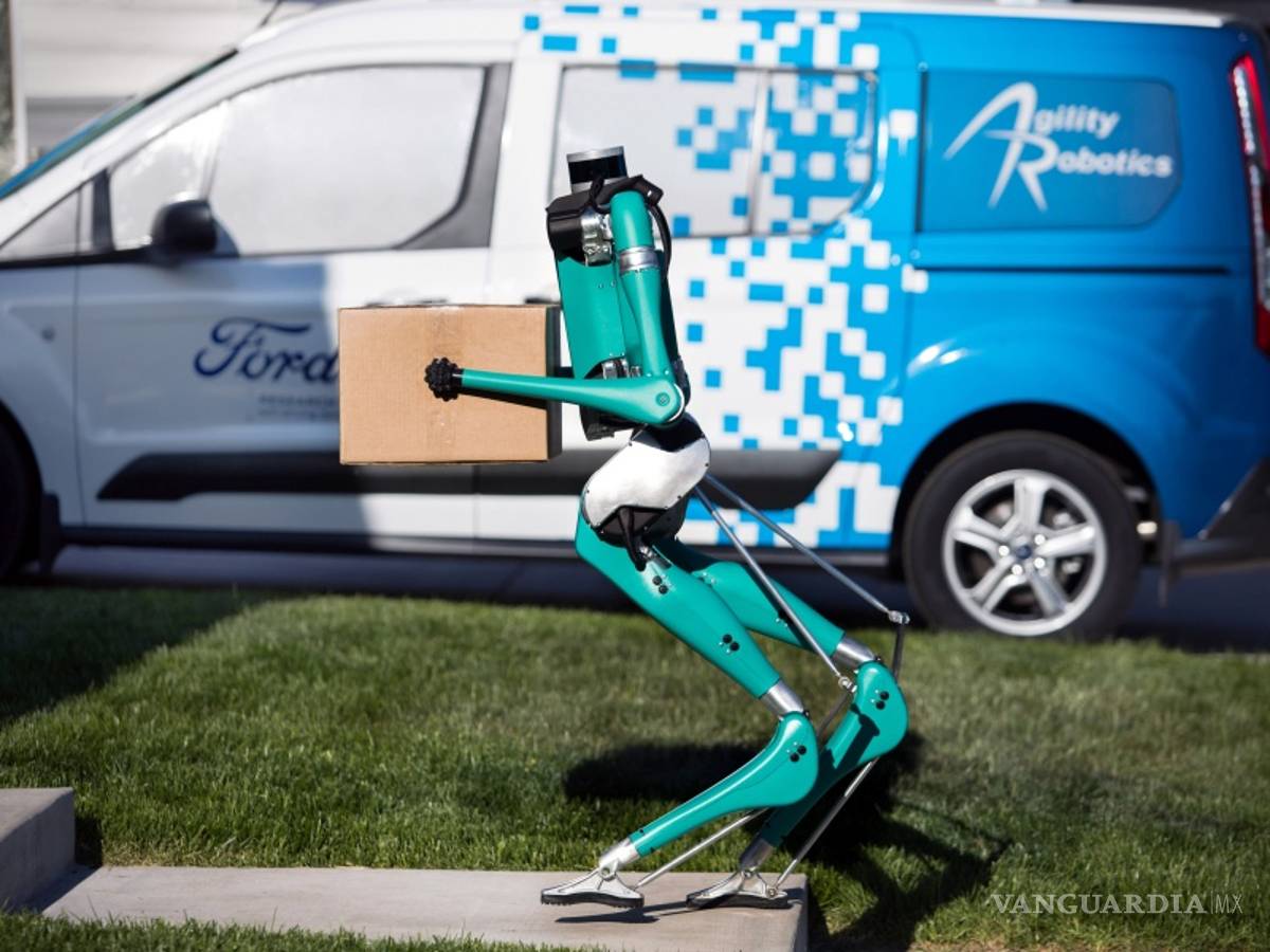 $!Digit, un robot humanoide que entrega la paquetería
