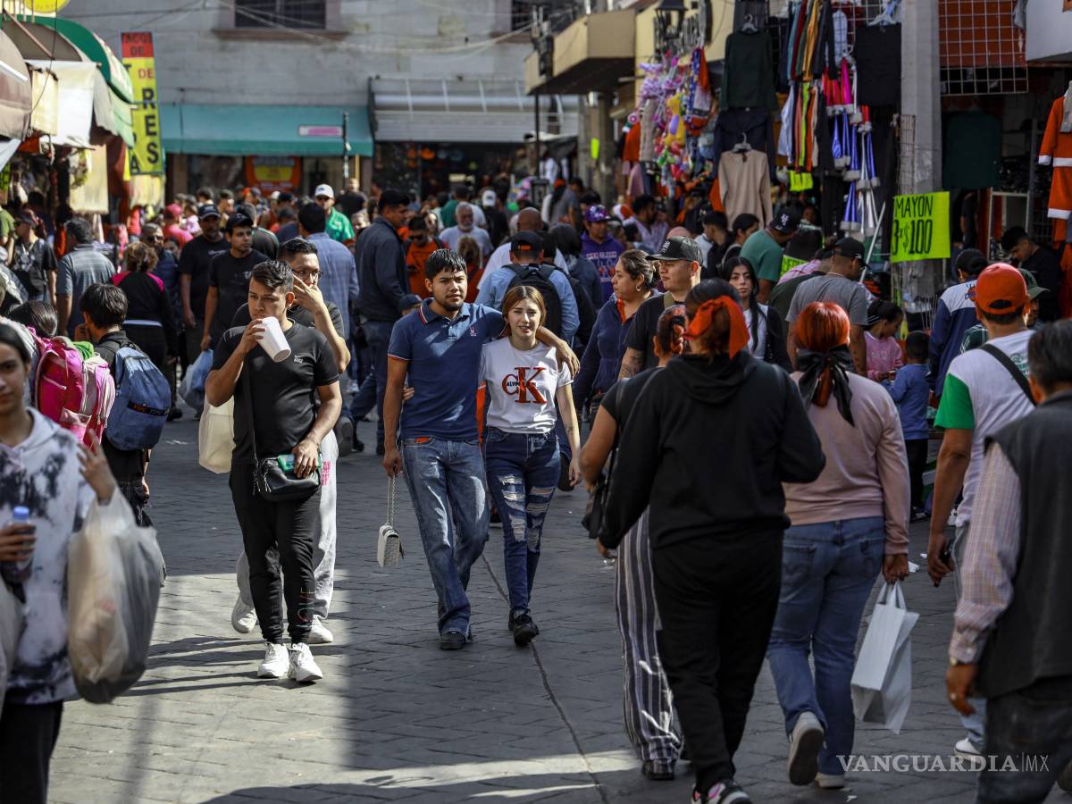 $!El Centro Histórico de Saltillo continúa siendo un espacio económico vivo, afirma líder de comerciantes.