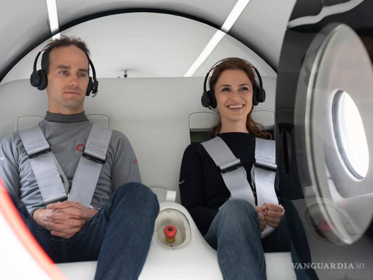 $!Mira el XP-2 nuevo vehículo espacial de Virgin Hyperloop (fotos)