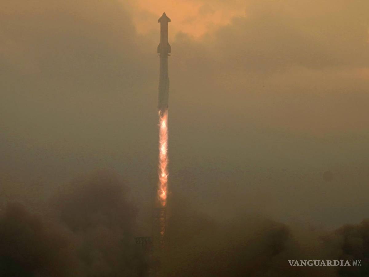 $!”¡Amerizaje confirmado! ¡Felicitaciones a todo el equipo de SpaceX por una emocionante cuarta prueba de vuelo de Starship!”, escribió Elon Musx en X.