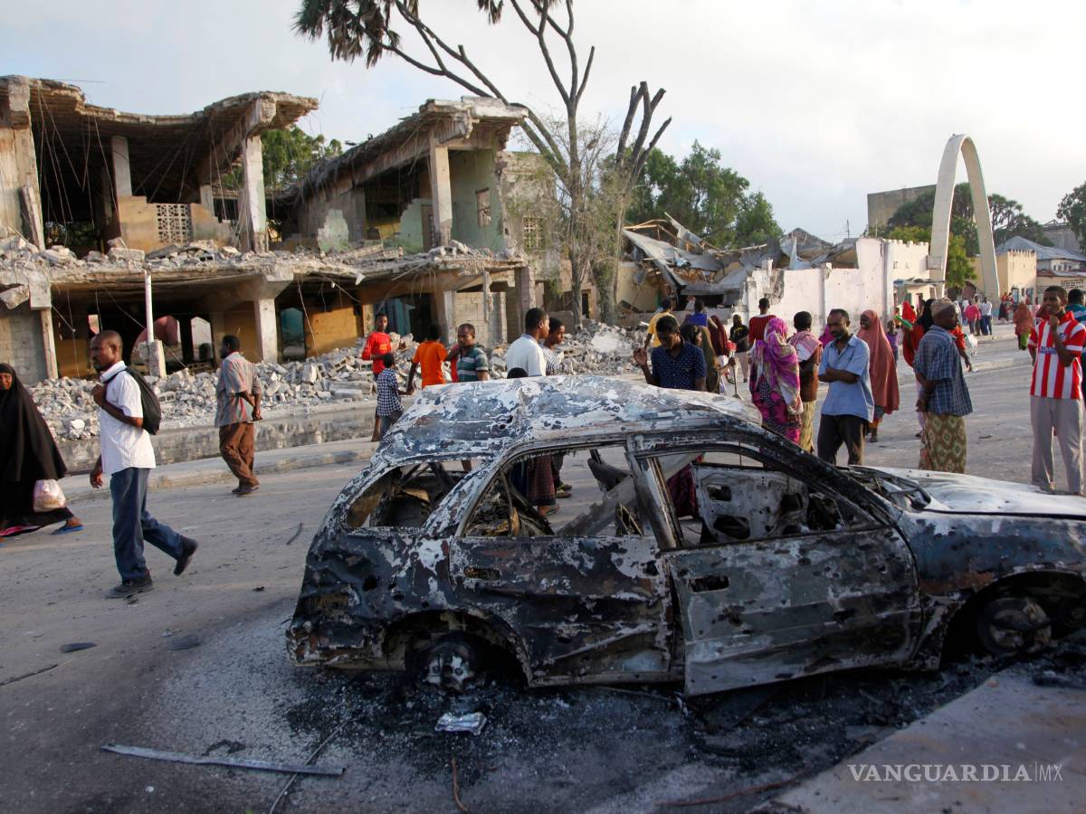 $!Mueren al menos 22 personas en ataque contra hotel en Somalia
