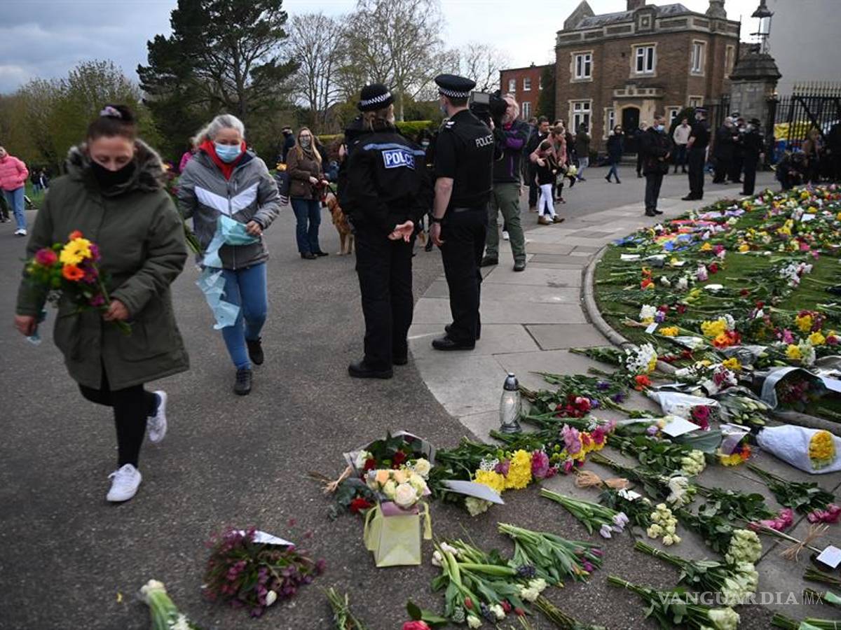 $!Gran Bretaña está de luto por la muerte del príncipe Felipe