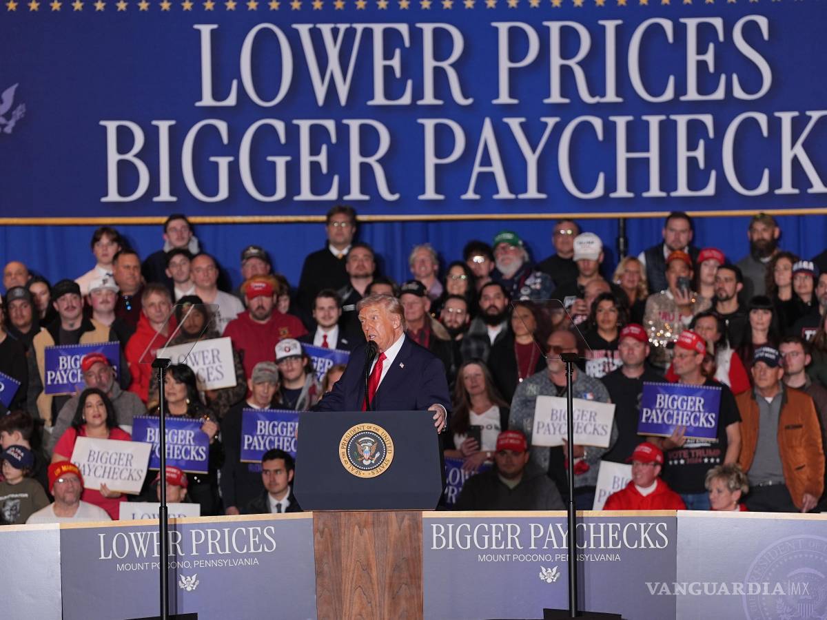$!Donald Trump habla durante una reunión en el Mount Airy Casino Resort en Mount Pocono, Pensilvania.