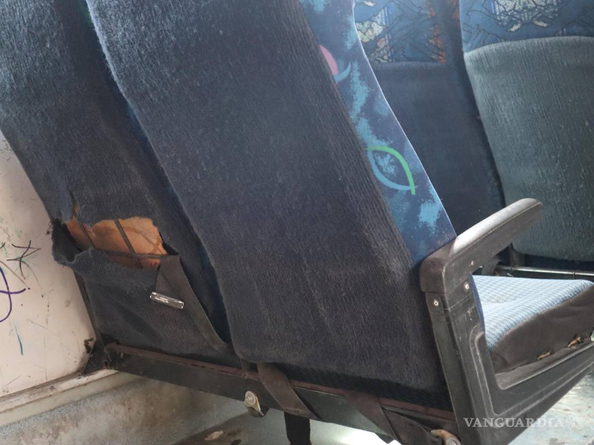 $!Estudiantes se pronunciaron inconformes ante el incremento, pues consideran que las condiciones del transporte público no se reflejan la tarifa.