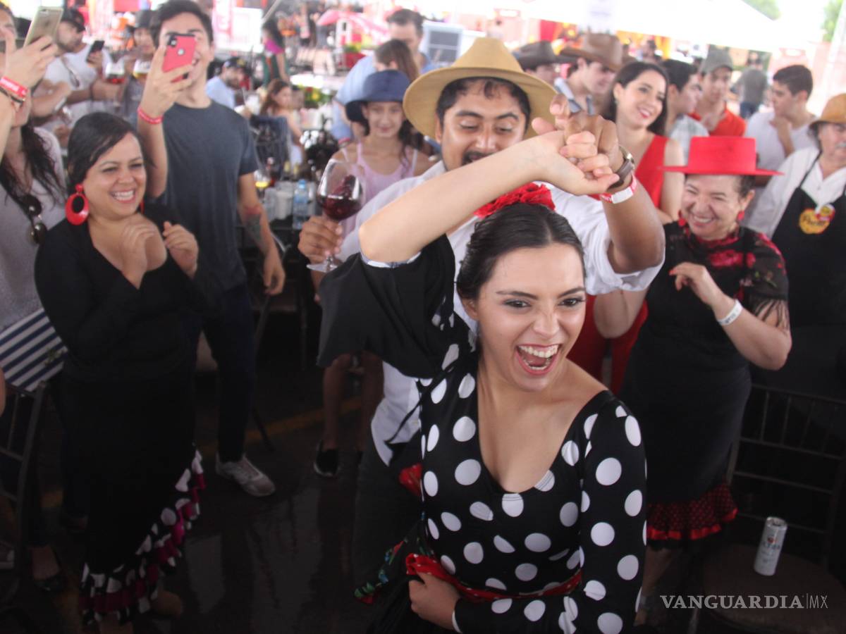 $!¿Te quedaste con ganas de ir al Festival de la Paella? No te preocupes, aquí te decimos como prepararla sin salir de casa