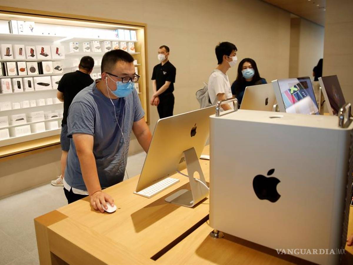 $!Apple ignora la guerra comercial entre Trump y China, abre en Pekín su tienda más grande de Asia