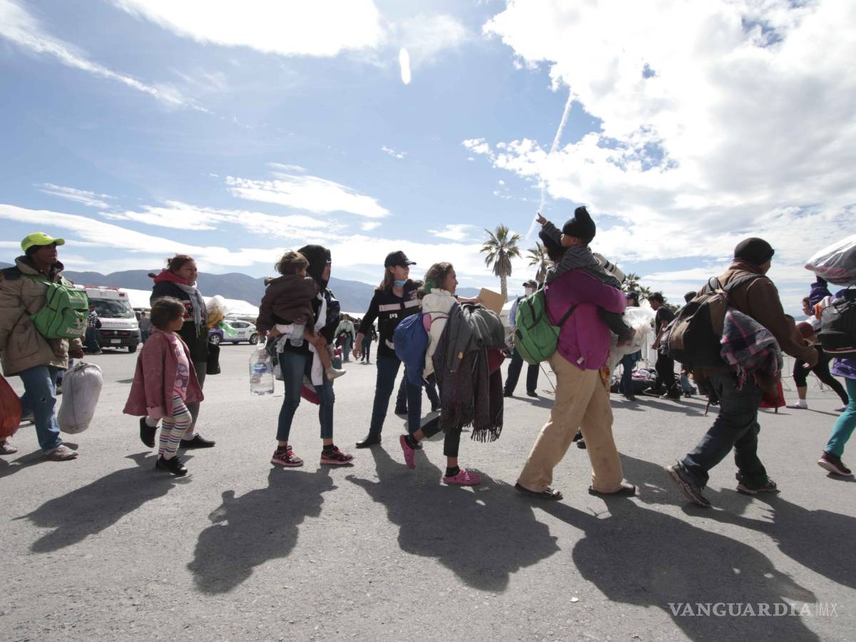 $!En busca de oportunidades, pasan por Saltillo más de mil 300 migrantes