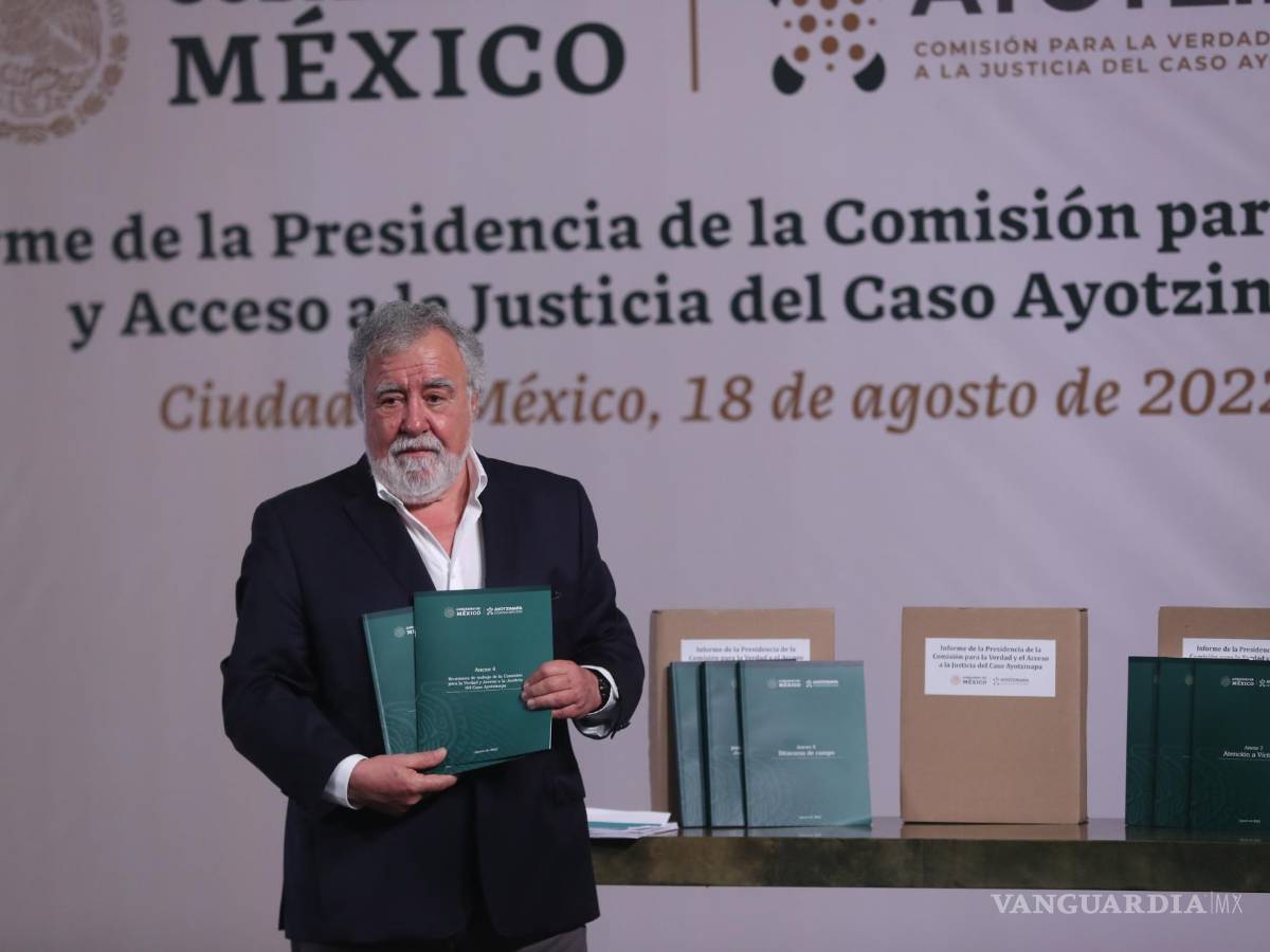 $!La desaparición de los 43 estudiantes mexicanos de Ayotiznapa fue un “crimen de Estado” en el que estuvieron involucrados autoridades de todos los niveles y no hay indicios de que estén vivos, concluyó.