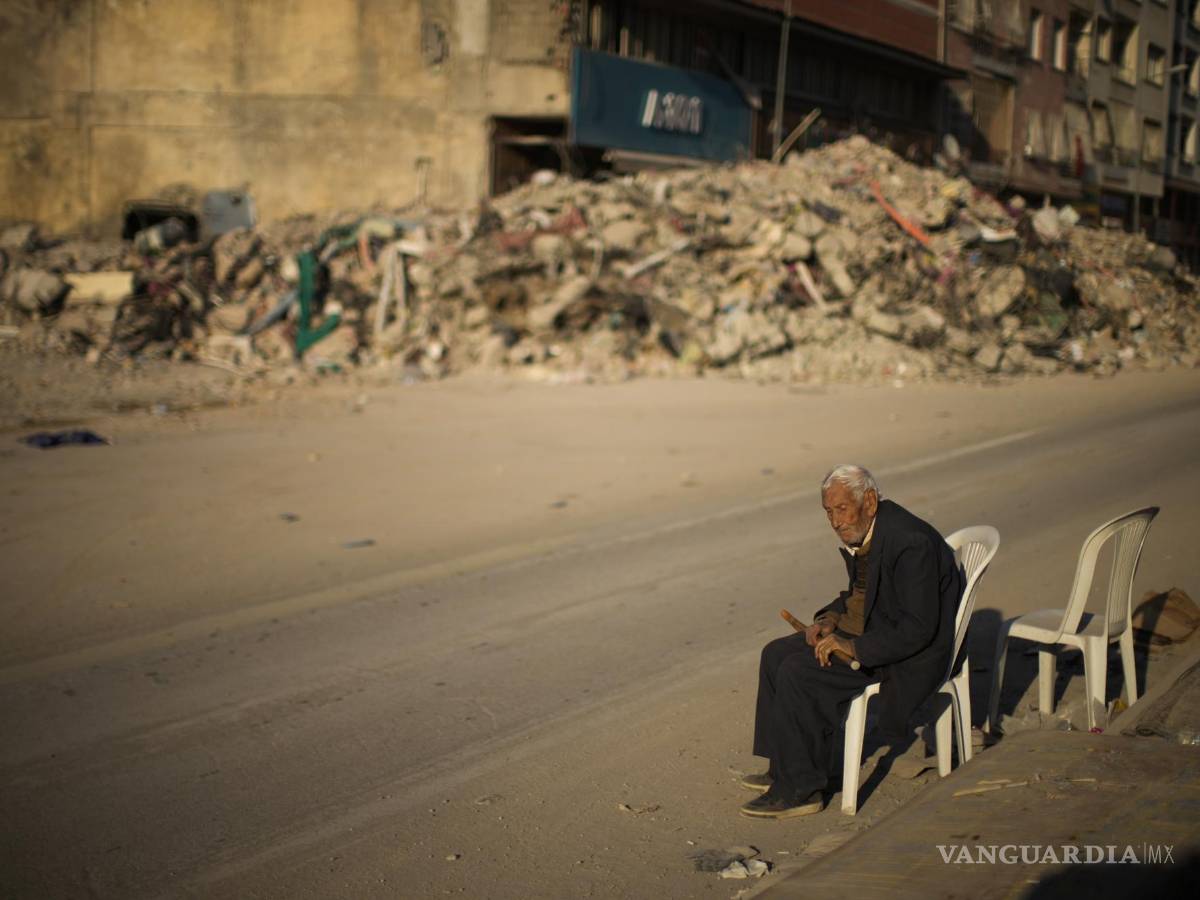 $!La población de Turquía está a la espera de ayuda, ante el desastre ocurrido, sobre todo al sur del país.