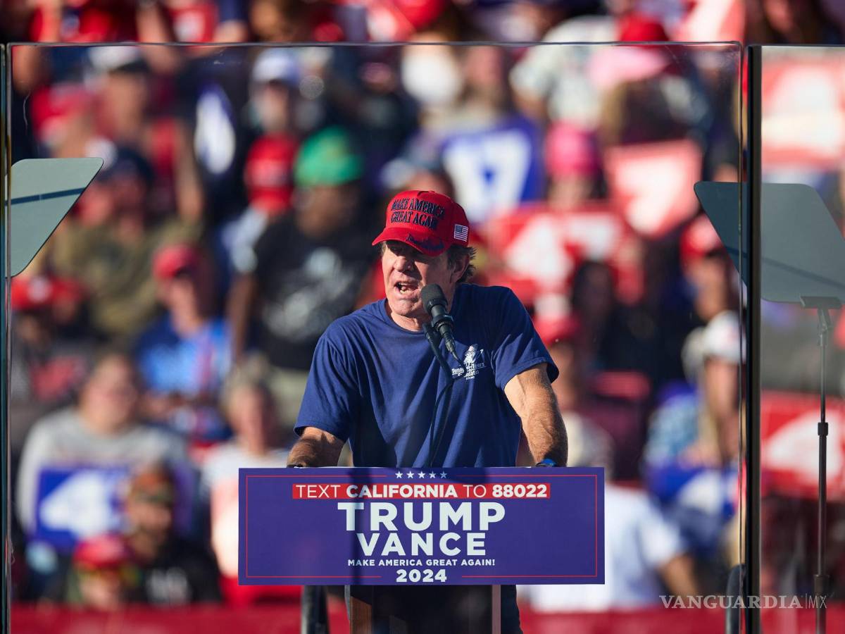 $!En un mitin en apoyo a Trump, Dennis Quaid relató la historia de su empleada doméstica, Josie, quien vivió en EU de manera ilegal durante más de una década.