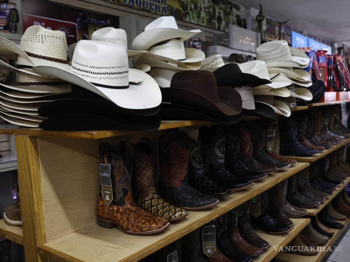 $!El evento significó un respiro económico para los negocios especializados en ropa vaquera, después de meses de baja demanda.