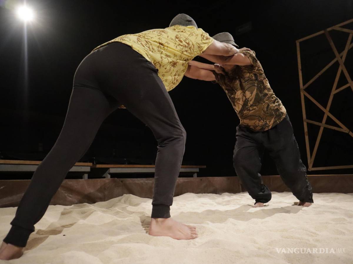 $!‘Los gatos me vieron huir’: Ficticias o reales, las adolescencias en abandono llegan a escena