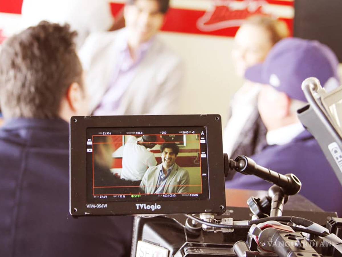 $!Así fue el detrás de cámaras de la cinta ‘108 costuras’ en la casa de los Saraperos de Saltillo